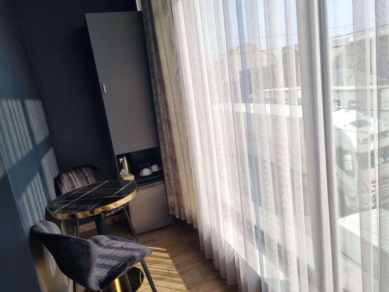 Days Hotel Jerevan Eksteriør billede